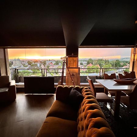 Noir Penthouse Targoviste Exterior foto
